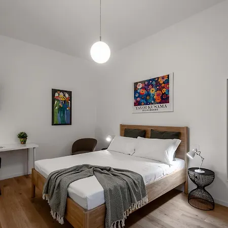 Апартаменты Stayeasy Station - Cozy 3 Bedrooms 3 Baths *