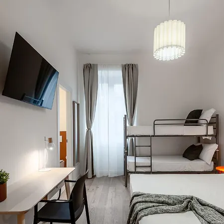 Stayeasy Station - Cozy 3 Bedrooms 3 Baths * Milaan